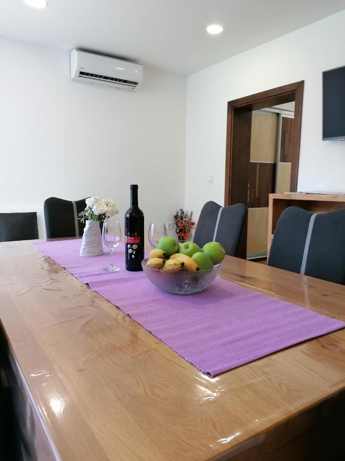 Apartment "B" 50 M From The Beach 자다르 외부 사진