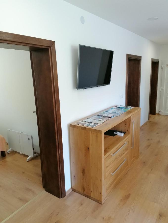 Apartment "B" 50 M From The Beach 자다르 외부 사진
